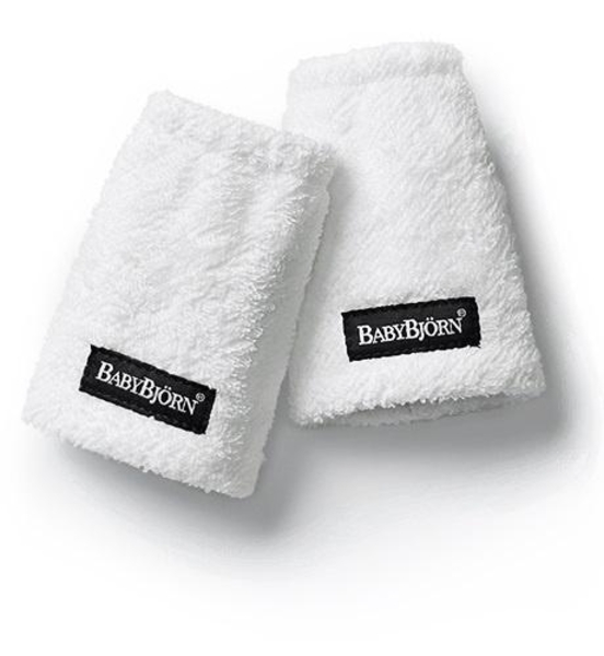 Защитные слюнявчики на шлейки рюкзака Babybjorn, белый (2 шт.) - Pampik