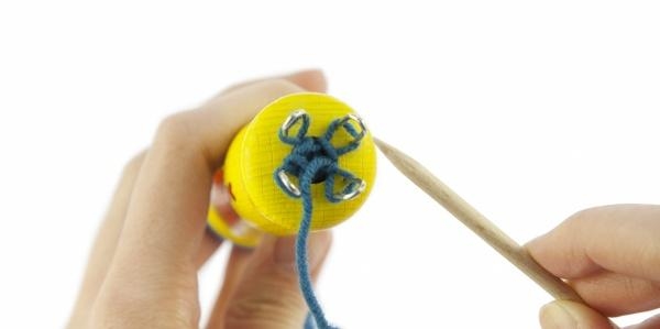 Набір NIC В'язальна машинка, жовтий (NIC540002) - Pampik - 2