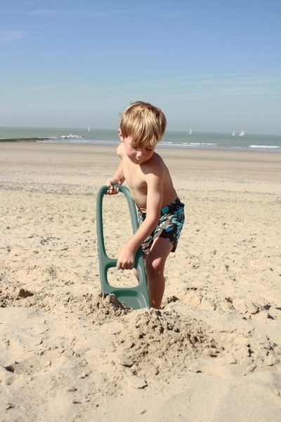 Лопатка Quut Scoppi, з ситом для піску та снігу, хакі з блакитним (170228) - Pampik - 2