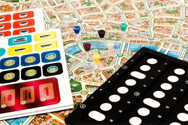 Настільна дитяча гра Ravensburger Скотланд Ярд (26583) - Pampik - 6