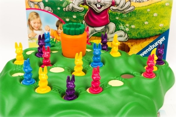 Настільна дитяча гра Ravensburger Висмикни морквину (21073) - Pampik - 6