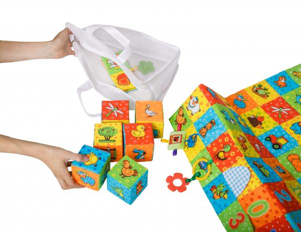 Набор Масік: развивающий коврик, кубики, книга-прорезыватель Веселая ферма (МС 040201-01) - Pampik - 3