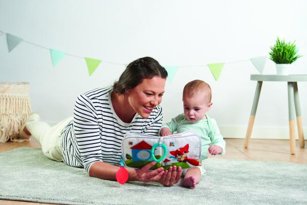 Развивающая книжка Tiny Love Веселая лужайка (1116100458) - Pampik - 10