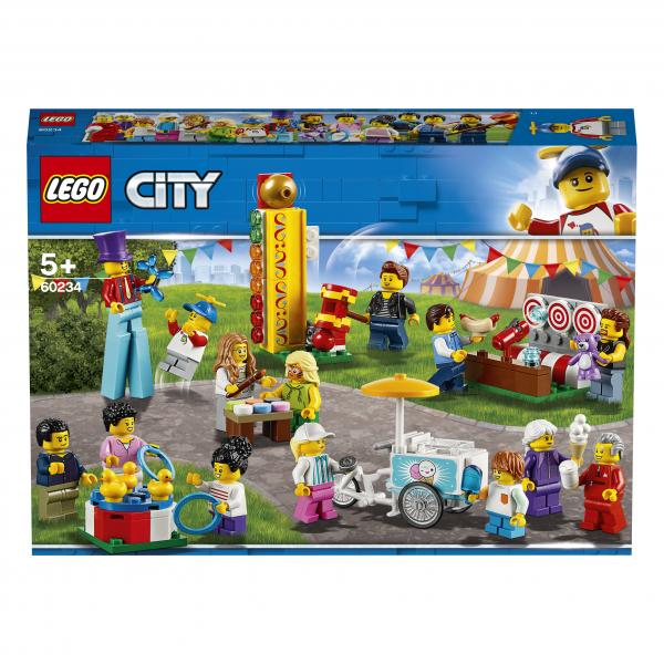 

Конструктор LEGO City Комплект минифигурок Веселая ярмарка, 183 детали (60234