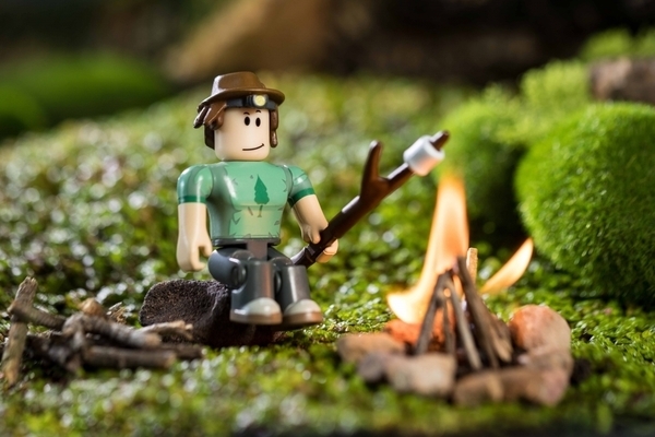 Коллекционная игрушка-сюрприз Roblox Mystery Figures Safety Orange Assortment S6 (ROB0189) - Pampik - 4