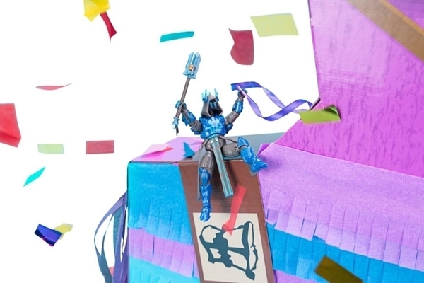 Коллекционная фигурка Fortnite Jazwares Figure Pack Jumbo Llama Loot Pinata (FNT0199) - Pampik - 5