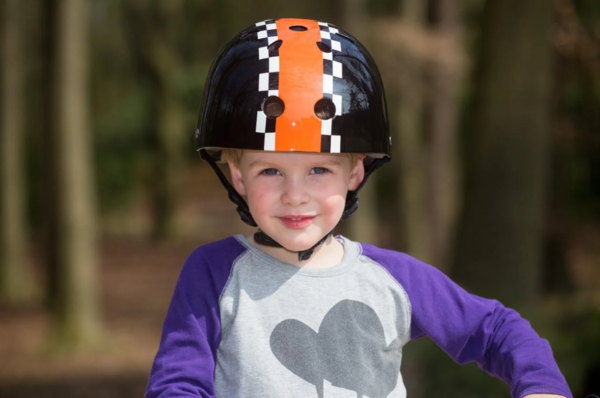 Велосипедний шолом Trybike Coconut, 47-53 см, чорний з помаранчевим (COCO 5S) - Pampik - 7