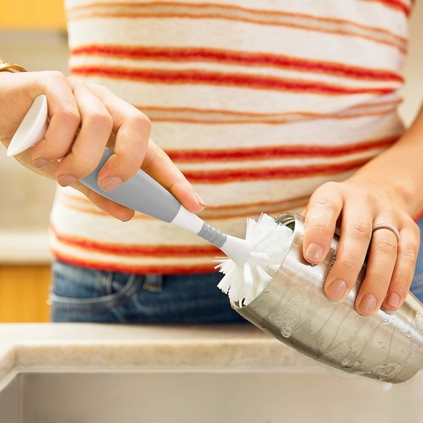 Йоржик Munchkin Bristle 2 в 1 для чистки пляшечок і сосок, сірий (51889) - Pampik - 5