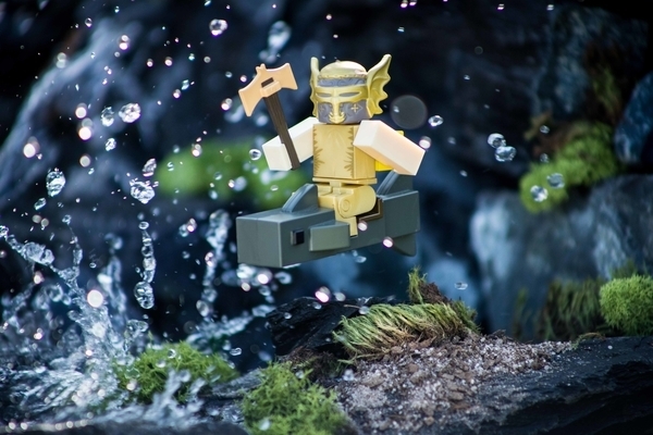Игровая фигурка Jazwares Roblox Core Figures Booga Booga Shark Rider W7 (ROB0304) - Pampik - 5
