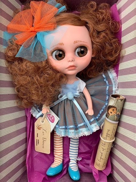 Лялька Berjuan Біггерс Зої Девон, 32 см (BJN-24004) - Pampik - 4