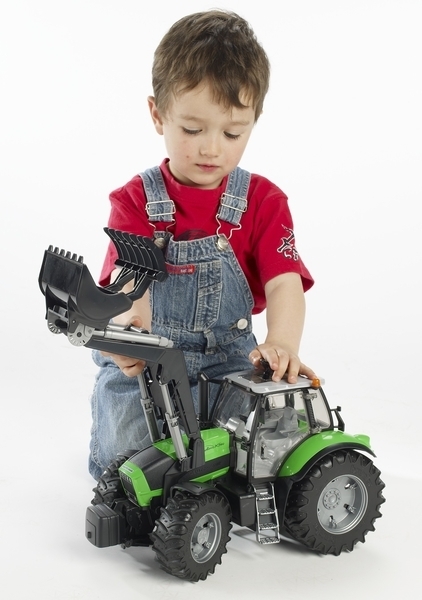 Трактор Bruder Agrotron X720 с погрузчиком (03081) - Pampik - 3