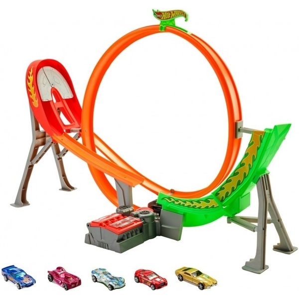 

Игровой набор Hot Wheels Трек Безумный форсаж 5 машинками (FCF18