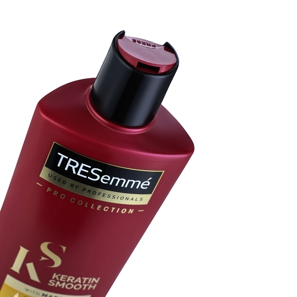 Шампунь для волос разглаживающий TRESemme Keratin Smooth, 400 мл - Pampik - 3