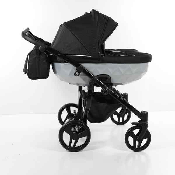 Універсальна коляска для двійні 2 в 1 Junama Mirror Satin Duo 01, чорний з сріблястим (J-MS-DUO-01) - Pampik - 11