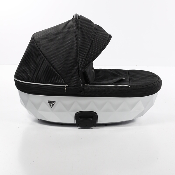 Універсальна коляска для двійні 2 в 1 Junama Mirror Satin Duo 01, чорний з сріблястим (J-MS-DUO-01) - Pampik - 10