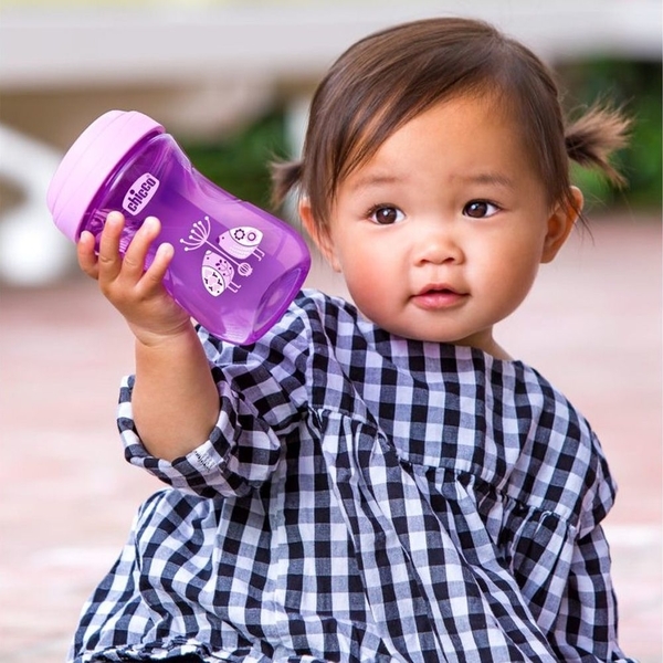 Поильник-непроливайка Chicco Easy Cup, 12+ міс., 266 мл, фіолетовий (06961.10.04) - Pampik - 2