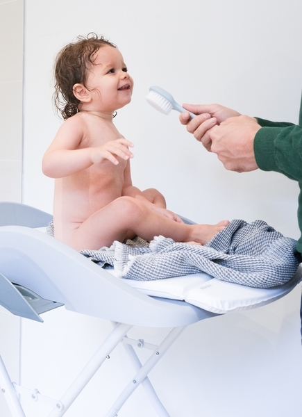 Сповивальний столик Beaba Camele'o, сірий (920355) - Pampik - 3