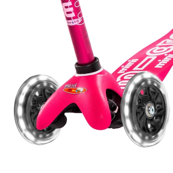 Самокат Micro Mini Deluxe LED, розовый (MMD075) - Pampik - 9