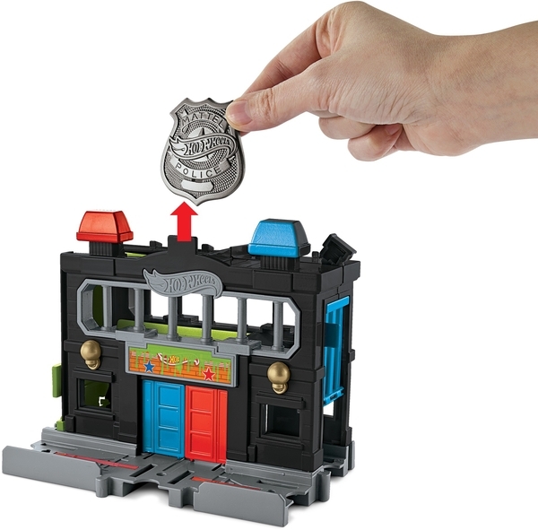 Ігровий набір Hot Wheels Втеча з поліцейської дільниці (GVN72) - Pampik - 6