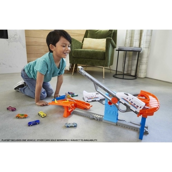 Ігровий набір Hot Wheels Гонки на залізниці (GRW38) - Pampik - 7