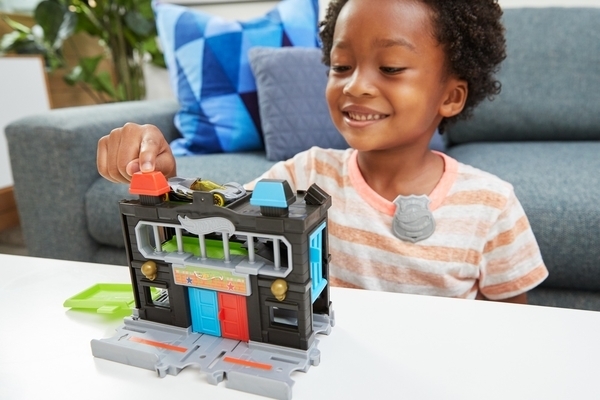 Ігровий набір Hot Wheels Втеча з поліцейської дільниці (GVN72) - Pampik - 7