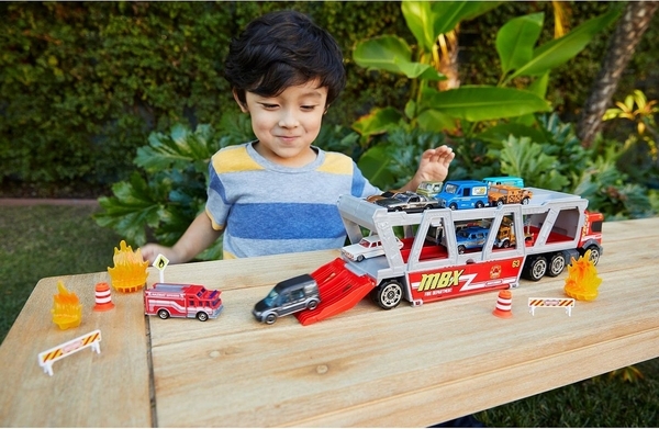 Пожежна вантажівка-транспортер Matchbox Дорожня пригода (GWM23) - Pampik - 8