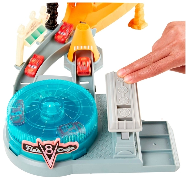 Игровой набор Тачки Опасная трасса (GTK92) - Pampik - 5