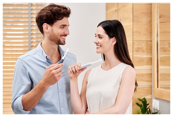 Електрична зубна щітка Oral-B Special Edition Genius X Black, чорний - Pampik - 11