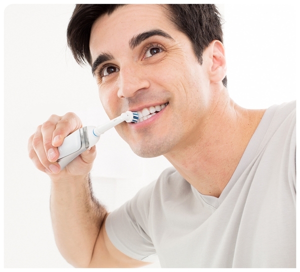 Змінні насадки для електричних зубних щіток Oral-B Floss Action EB25, 2 шт. - Pampik - 6