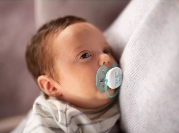 Силиконовая ортодонтическая пустышка Philips Avent Ultra Soft, 0-6 мес., бирюзовый с голубым, 2 шт. (SCF222/01) - Pampik - 2