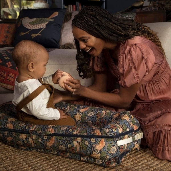 Матрац-кокон DockATot Deluxe + Strawberry Thief, 0-8 міс., різнобарв'я (EU10362) - Pampik - 6