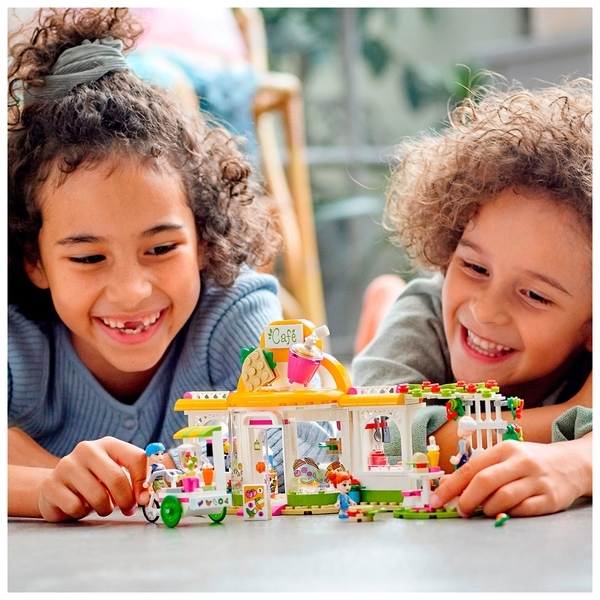 Конструктор LEGO Friends Органическое кафе Хартлейк-Сити, 314 дет. (41444) - Pampik - 3