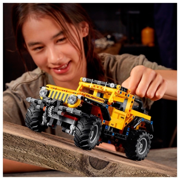 Конструктор LEGO Technic Jeep® Wrangler, 665 дет. (42122) - Pampik - 12