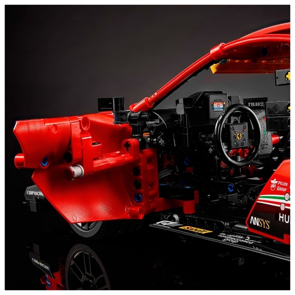 Конструктор LEGO Technic Ferrari 488 GTE AF Corse 51, 1677 дет. (42125) - Pampik - 14