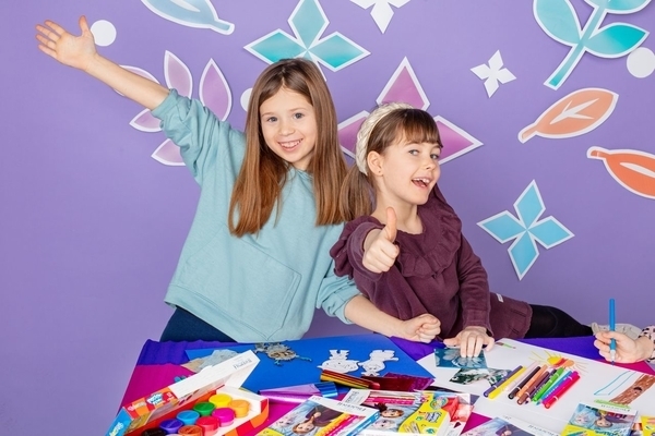 Карандаши цветные Colorino Frozen, с точилкой, 13 цветов, 12 шт. (91000PTR) - Pampik - 3