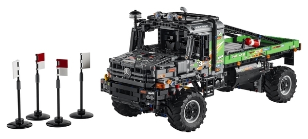 Конструктор LEGO Technic Повнопривідна вантажівка для випробувань Mercedes-Benz Zetros, 2110 деталей (42129) - Pampik - 3