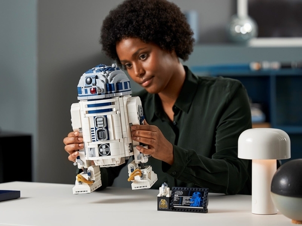 Конструктор LEGO Star Wars R2-D2 ™, 2314 деталей (75308) - Pampik - 5