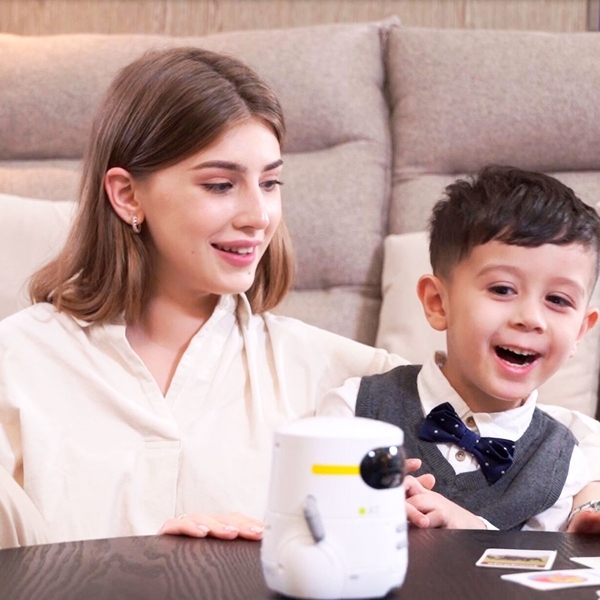 Розумний робот AT-Robot, з сенсорним управлінням і навчальними картками, українська, білий (AT002-01-UKR) - Pampik - 7