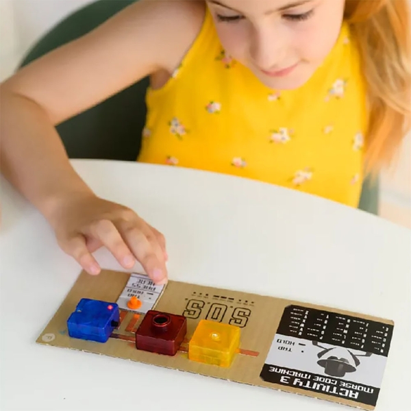 Науковий набір 4M Паперові схеми Світло і звук (00-03429) - Pampik - 4