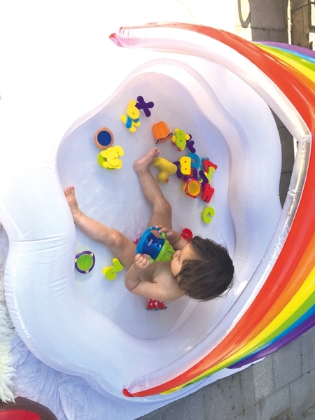 Поїльник Nuby Вбудований клапан, з трубочкою-непроливайкою, 240 мл, синій (NV0404002blu) - Pampik - 4