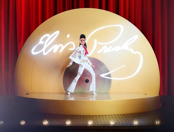 Колекційна лялька Barbie Елвіс Преслі (GTJ95) - Pampik - 7