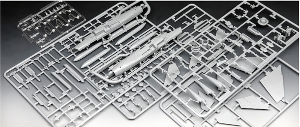 Збірна модель-копія Revell Багатоцільовий винищувач Дассо Міраж F1 (RVL-04971) - Pampik - 7
