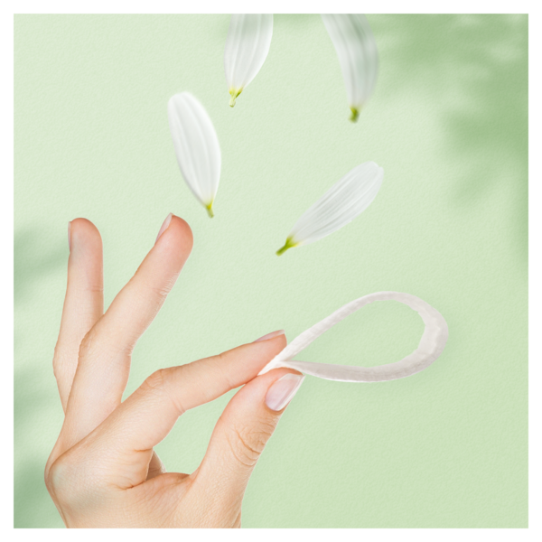 Щоденні прокладки Naturella Camomile Normal 74 шт - Pampik - 7