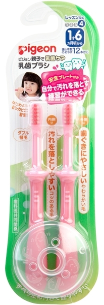 Набор зубных щеток Pigeon Training Toothbrush Set Step 4, 18-36 мес., 2 шт., розовый - Pampik