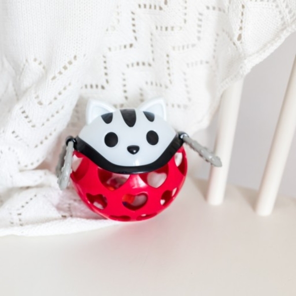 Игрушка-погремушка Canpol Babies Котик, красный (79/101_red) - Pampik - 3