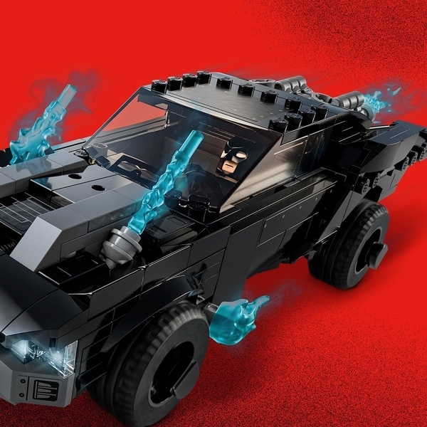 Конструктор LEGO DC Batman Бетмобіль: погоня за Пінгвіном, 392 деталі (76181) - Pampik - 8