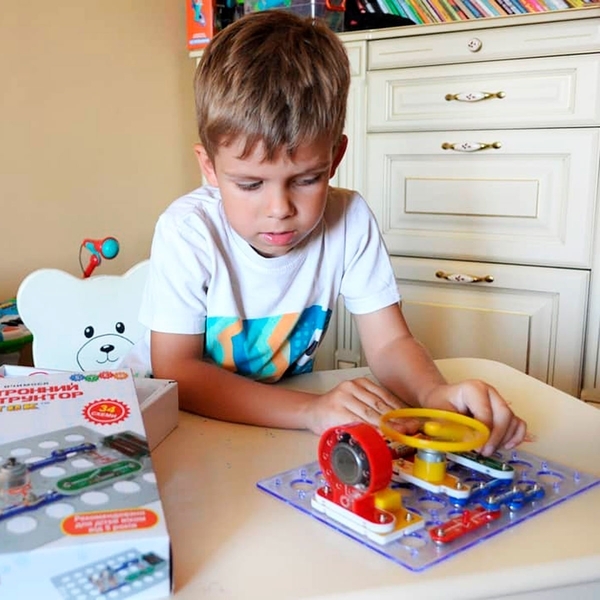 Конструктор Znatok Перші кроки в електроніці, 34 схеми, набір С, укр. мова (REW-K062) - Pampik - 8