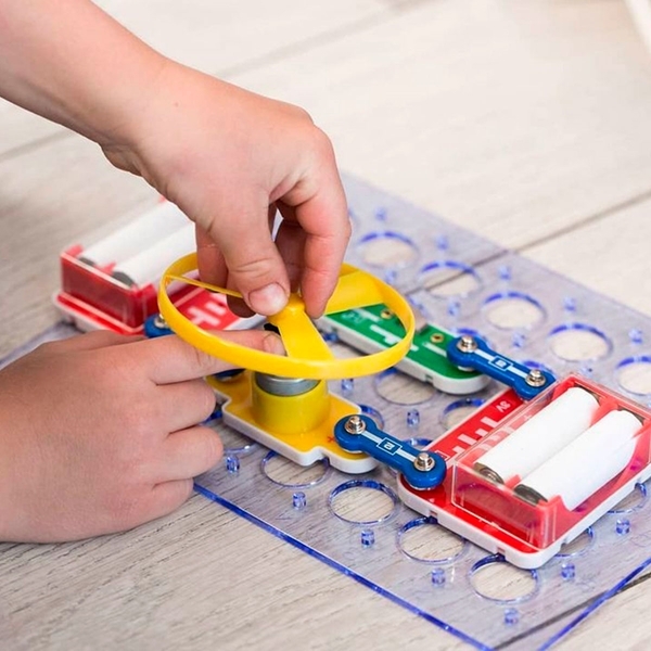 Конструктор Znatok, 201 схема (70831) - Pampik - 5