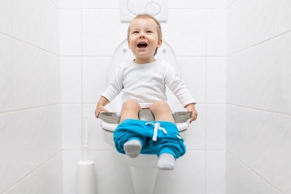 Накладка на унитаз OK Baby Pinguo Soft, белый (38256835) - Pampik - 8