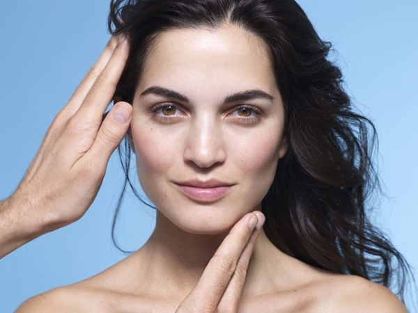 Сироватка-антиоксидант з вітаміном С проти зморшок La Roche-Posay Pure Vitamin C10, для відновлення шкіри обличчя, 30 мл - Pampik - 9